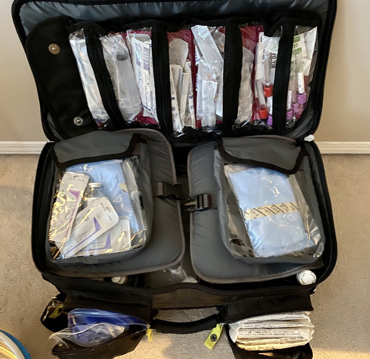 Meret OMNI™ PRO X Emergency Response Bag - Buy Medical Supplies Online Canada