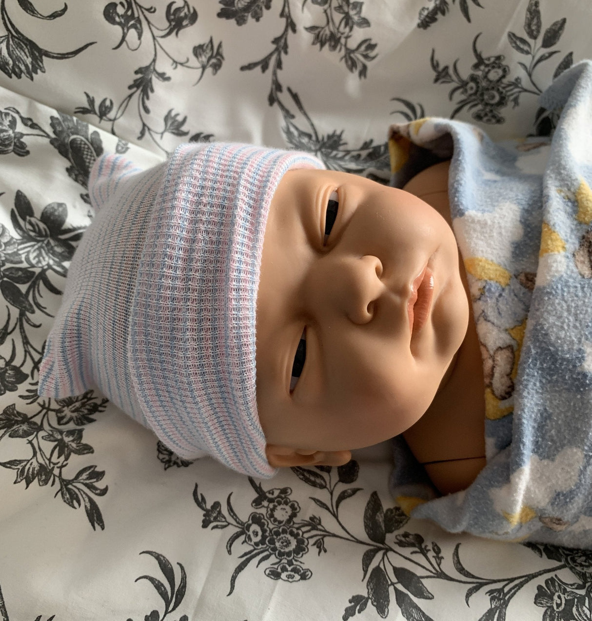 Newborn Baby Hats | Striped Hospital Style-Baby Care-Birth Supplies Canada