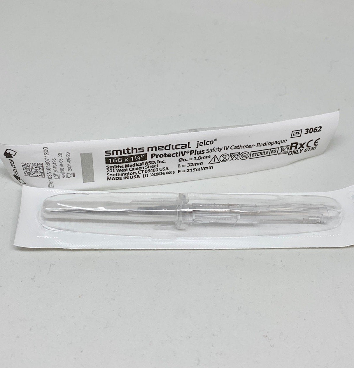 Protect IV Plus Safety IV Catheters-Medical Devices-Birth Supplies Canada